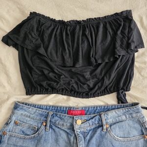 A&F Strapless Cropped Top L